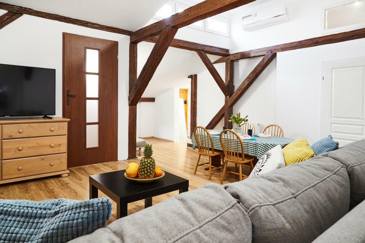 Apartament Quiet Loft Michalowskiego Street *